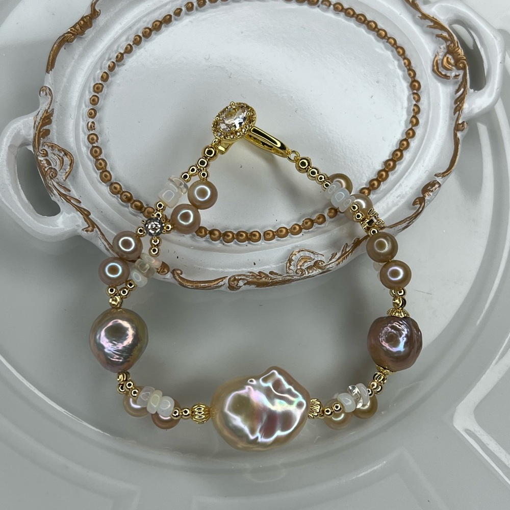 Handmade Freshwater Flameball Edison Baroque Pearl Ethiopian Opal Bracelet